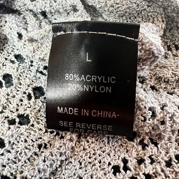 Adjustable sweater - Picture 11 of 11